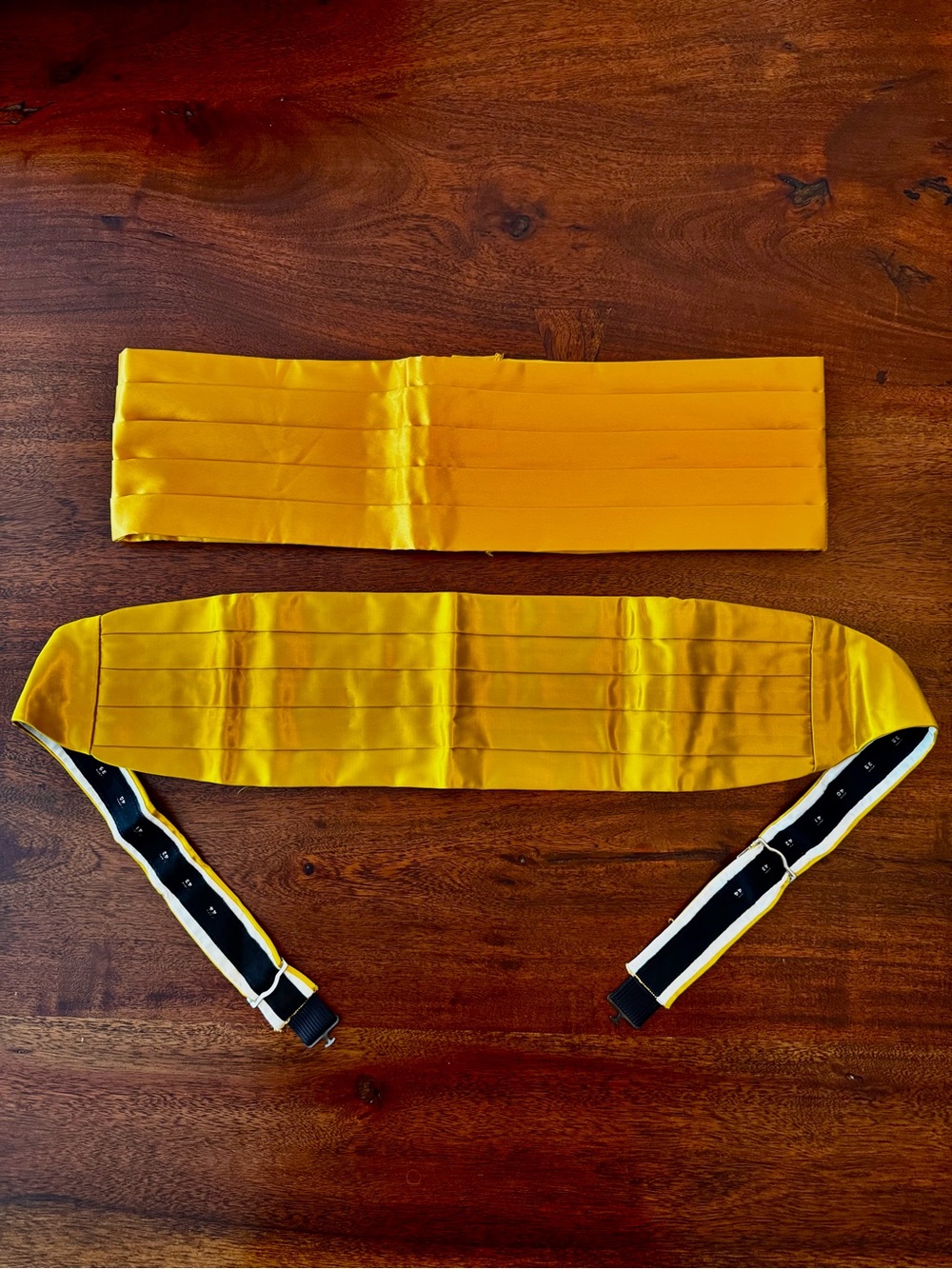 Vintage Wembley Formally Yours Yellow/Gold Satin Cummerbund